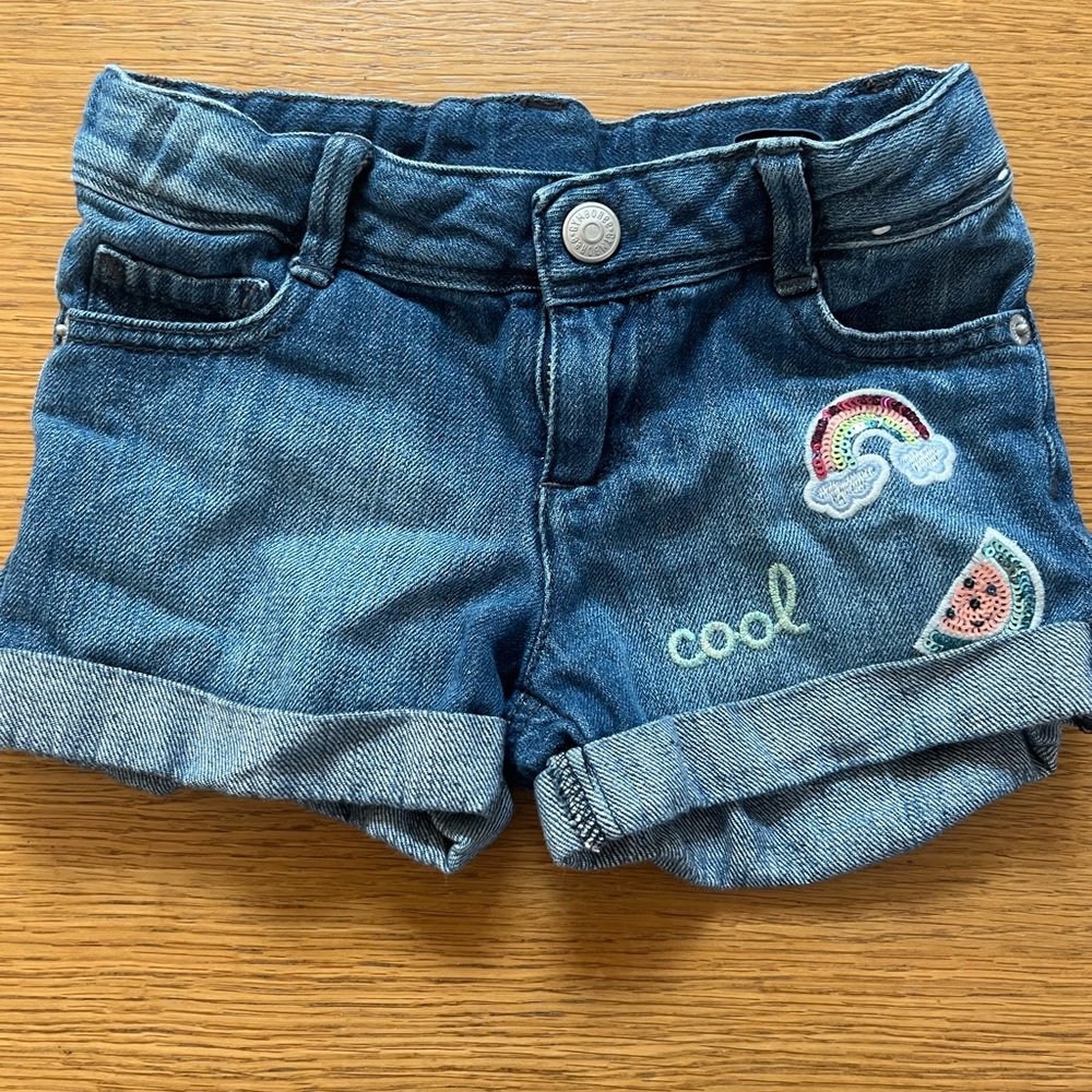 Gymboree girl demon shorts , size 4